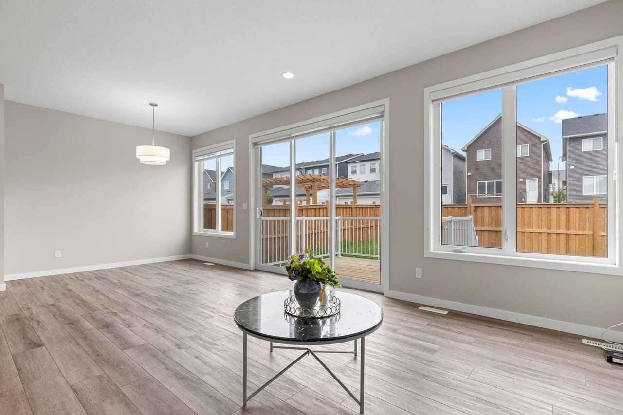 109 Mallard Grove SE