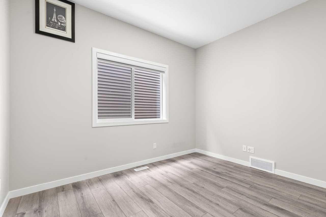 109 Mallard Grove SE
