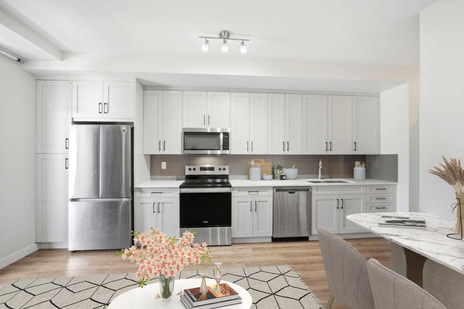 315, 10 Sage Hill  NW