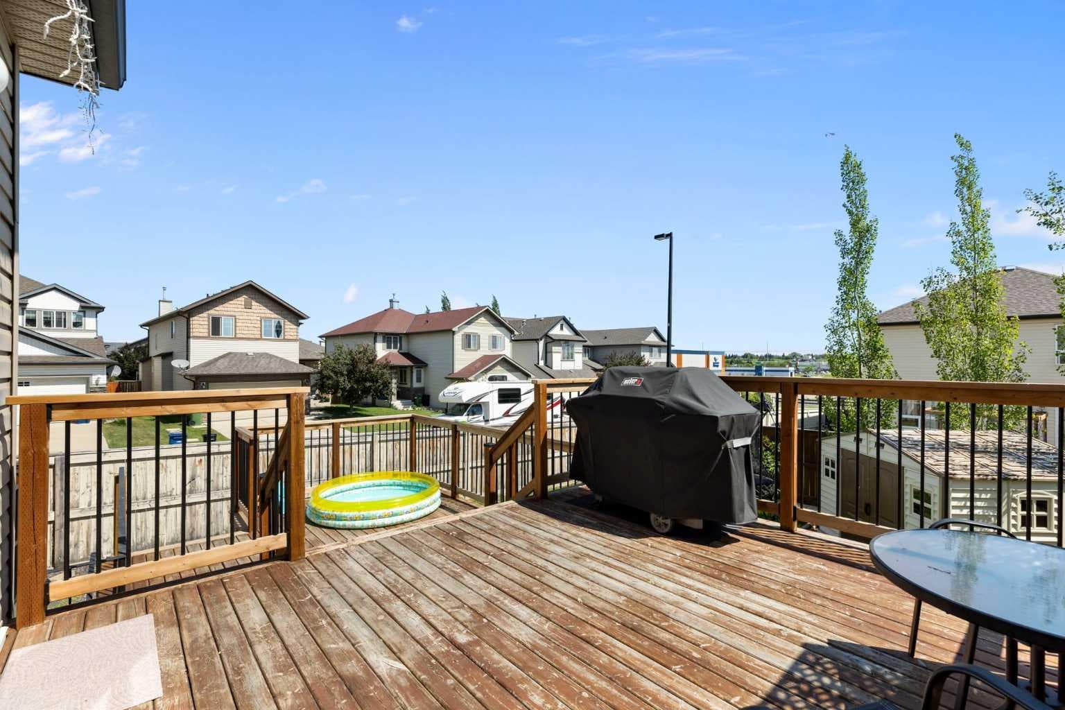 590 Coopers Drive SW