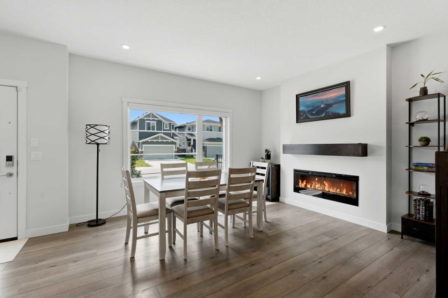 52 Emberside Grove 