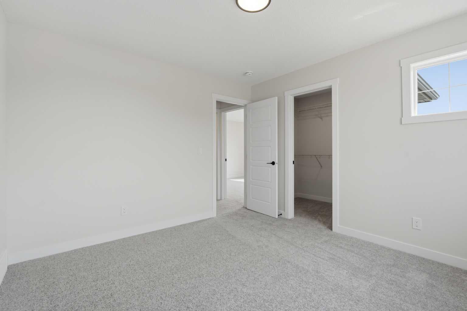 27 Verdure Gate SW