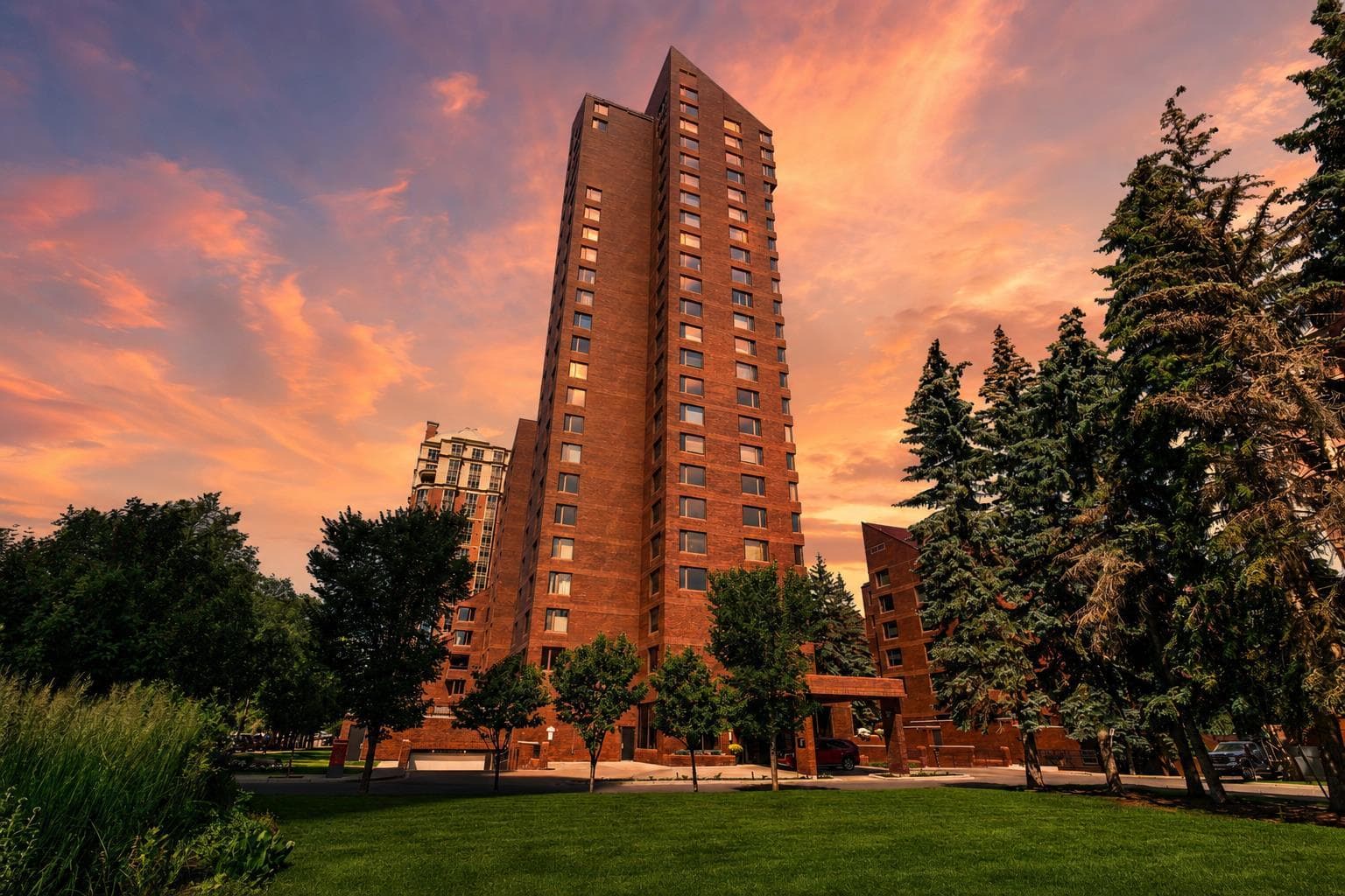 201A, 500 Eau Claire Avenue SW
