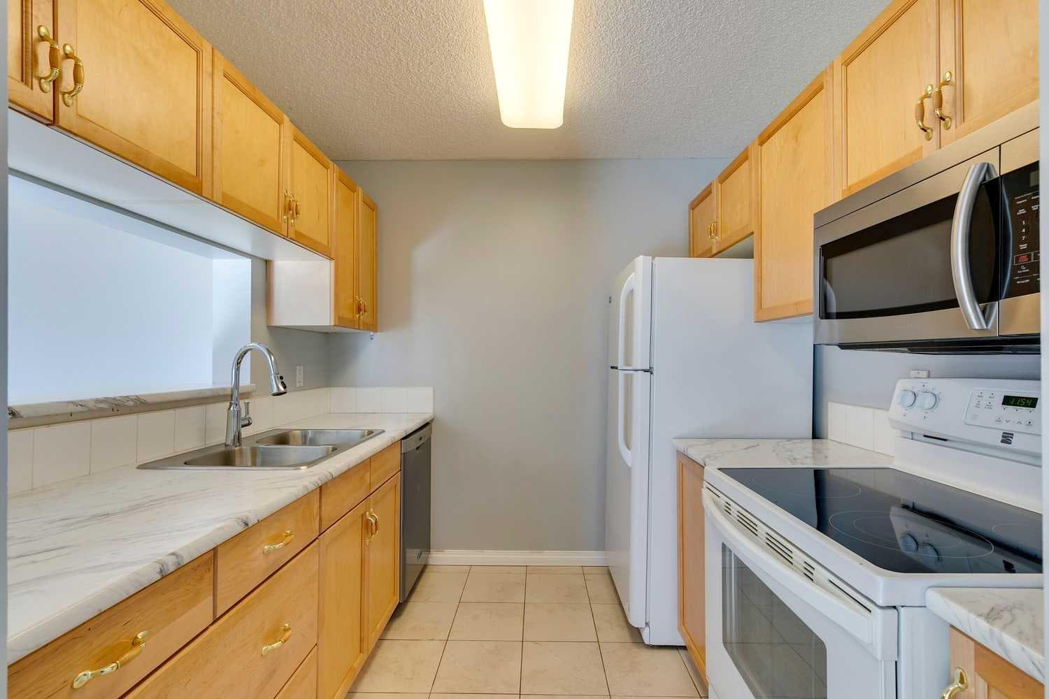 119, 2022 Canyon Meadows Drive SE