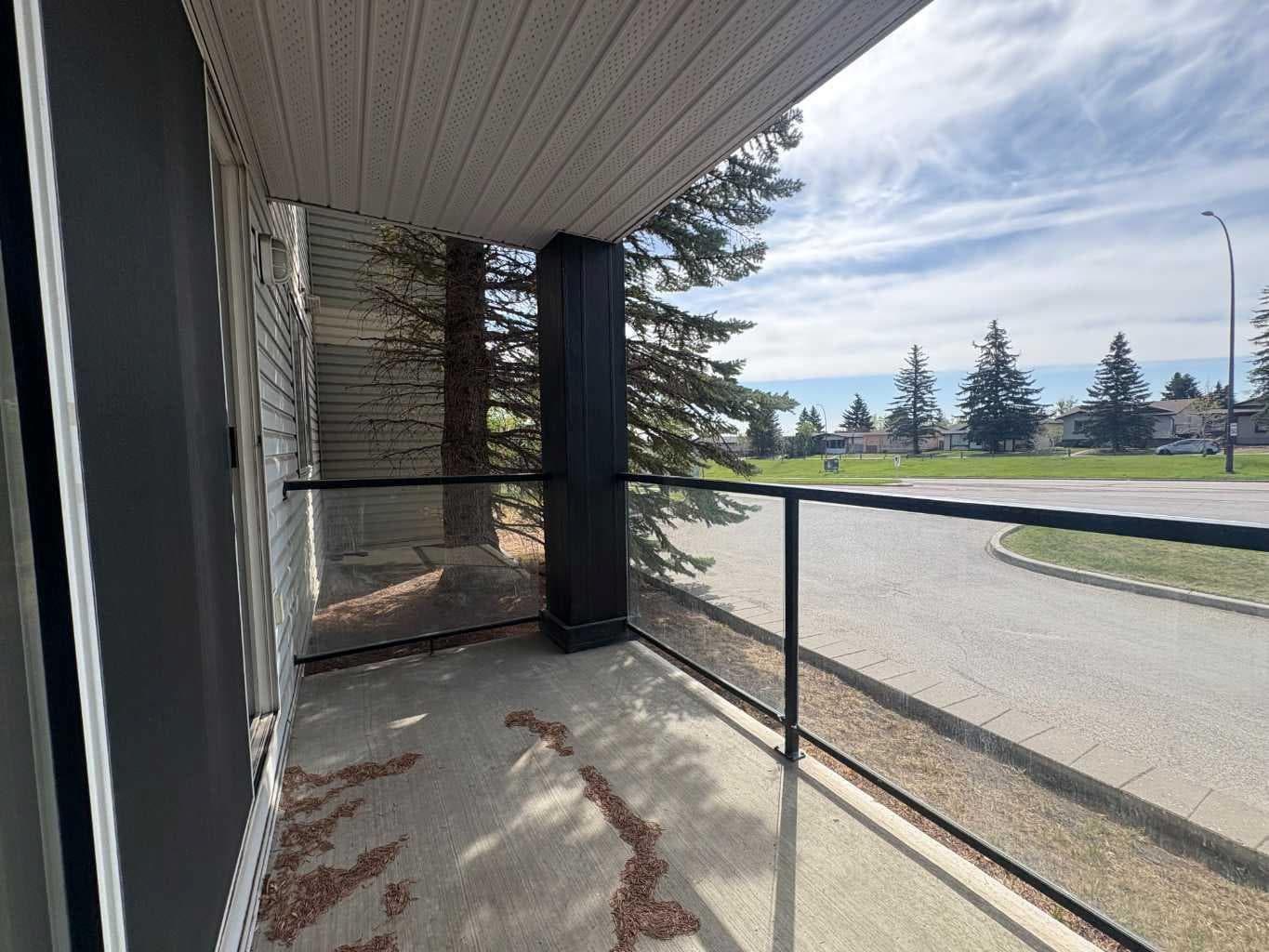 119, 2022 Canyon Meadows Drive SE