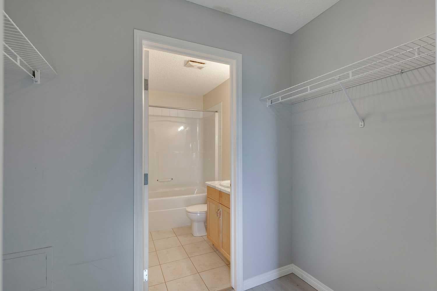 119, 2022 Canyon Meadows Drive SE