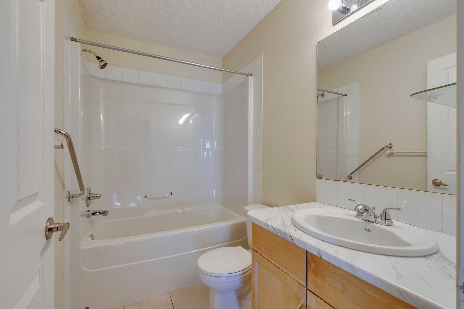 119, 2022 Canyon Meadows Drive SE