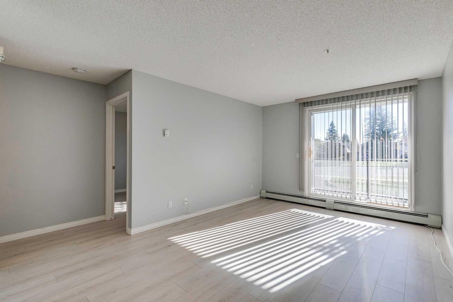119, 2022 Canyon Meadows Drive SE