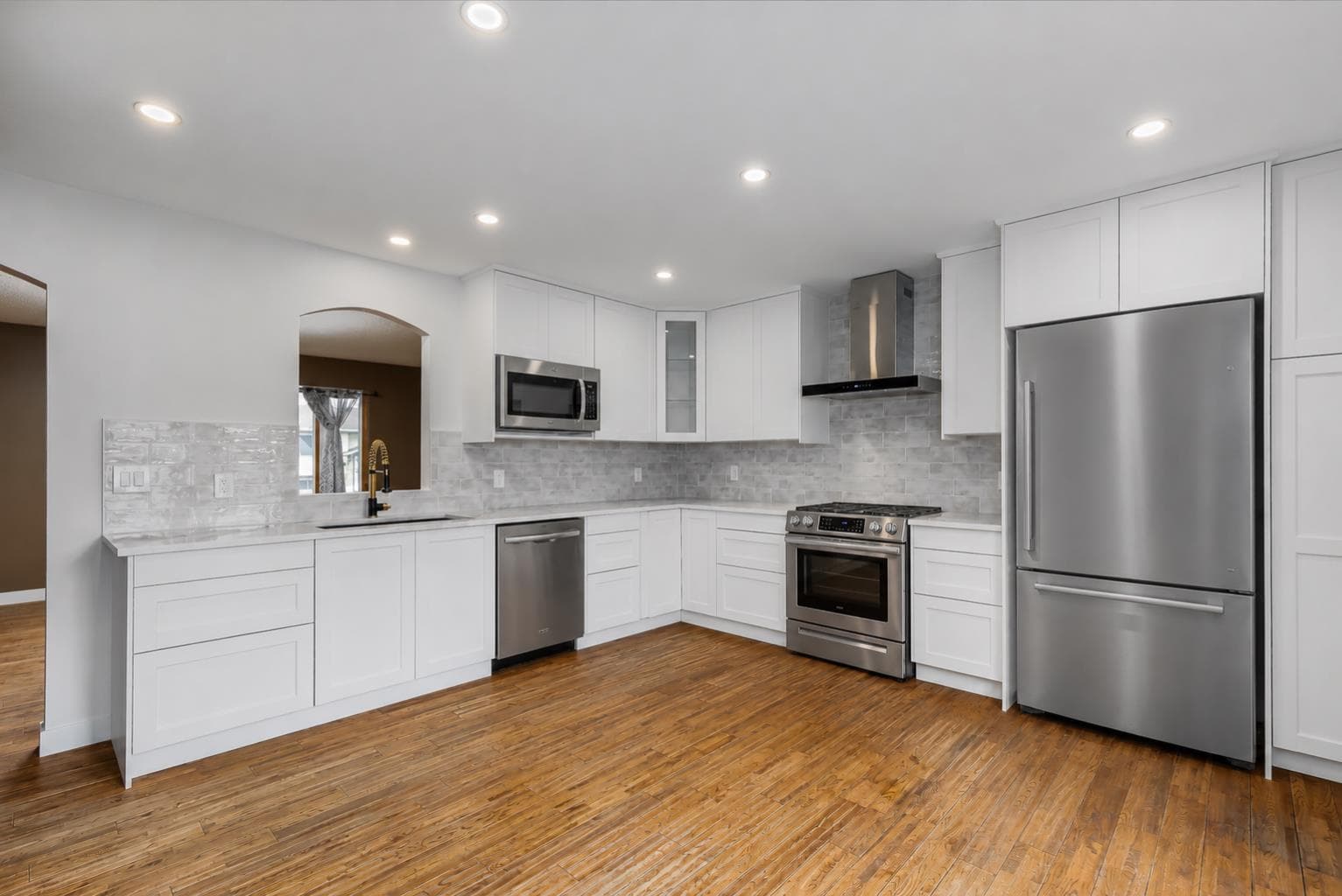 41 Alpine Crescent SE