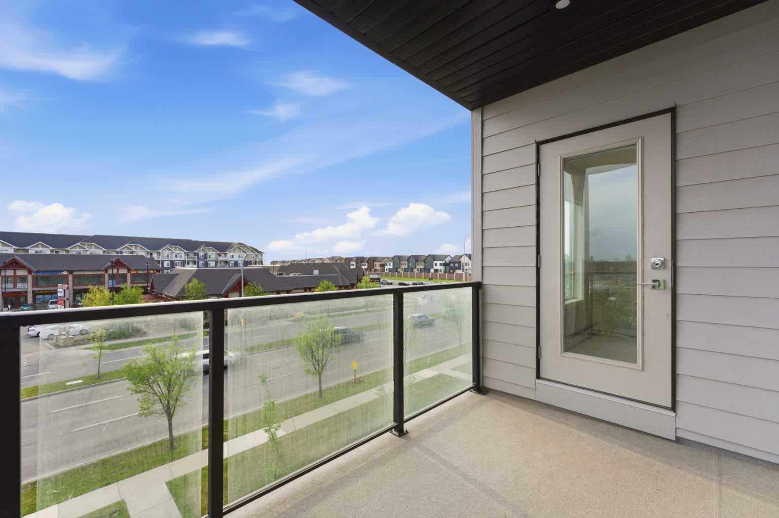 2301, 60 Skyview Ranch Road NE