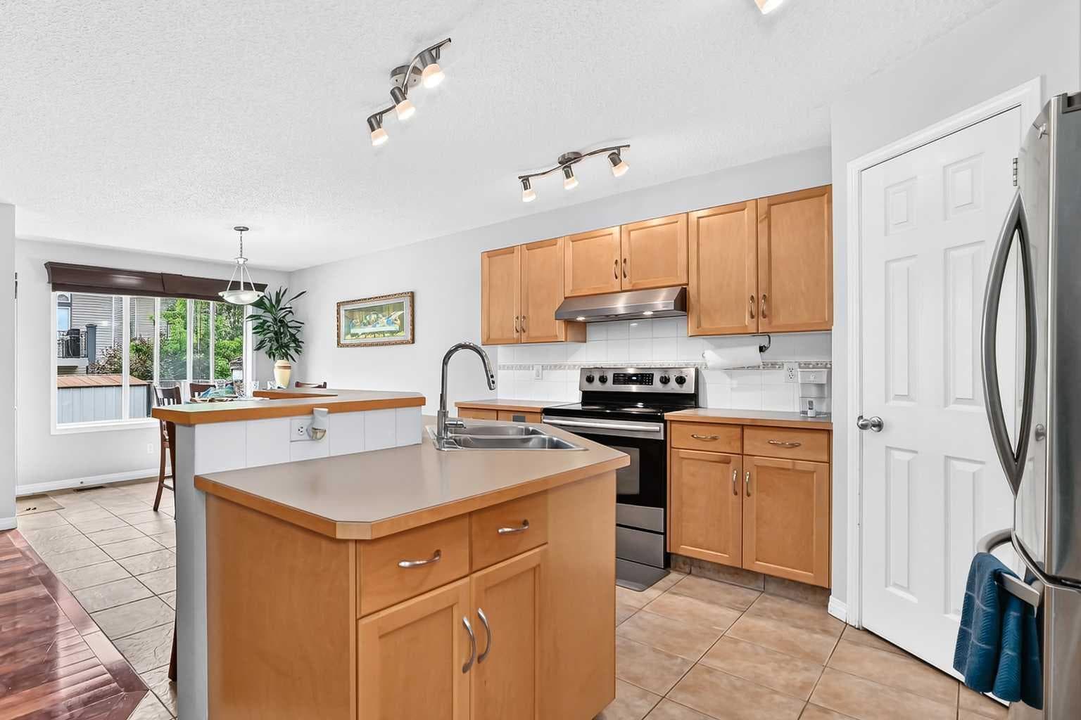 53 Everhollow Park SW