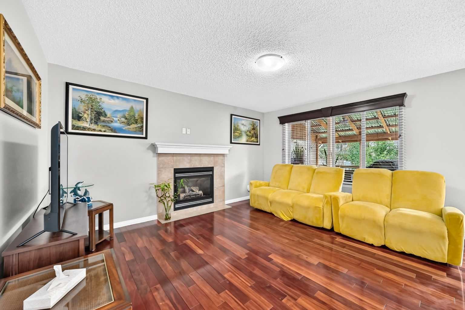 53 Everhollow Park SW