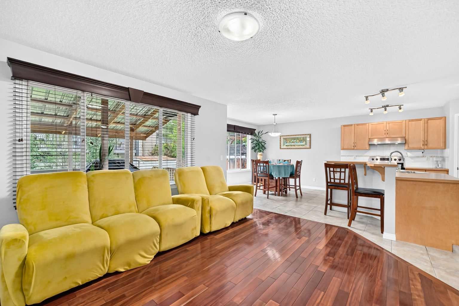 53 Everhollow Park SW