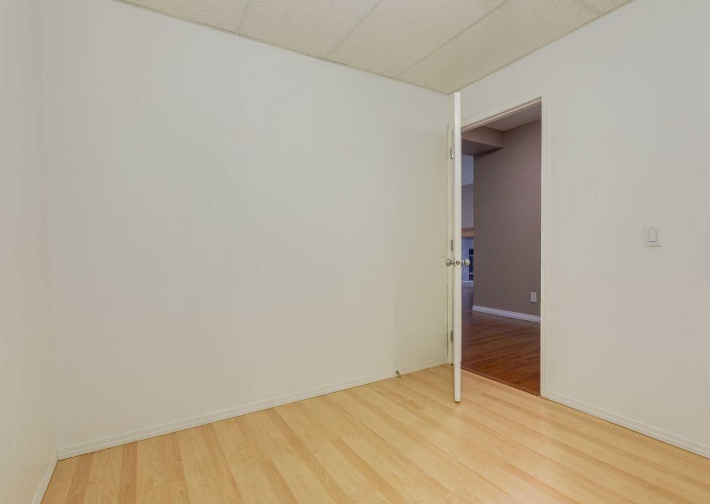 115 Scimitar Heath NW