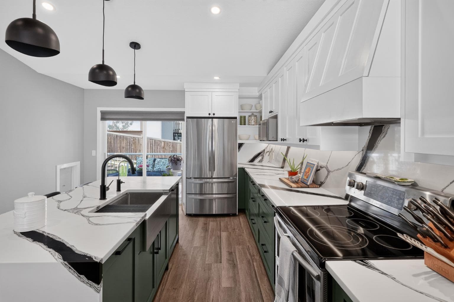 107 Edgevalley Close NW