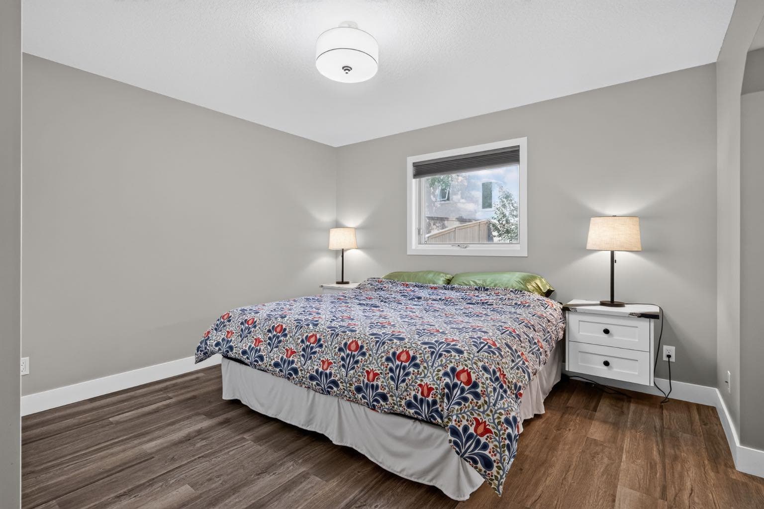 107 Edgevalley Close NW