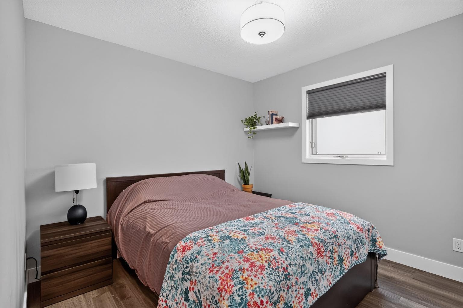 107 Edgevalley Close NW