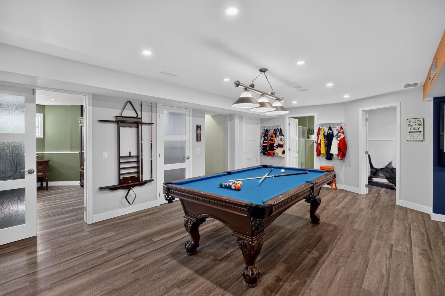 107 Edgevalley Close NW
