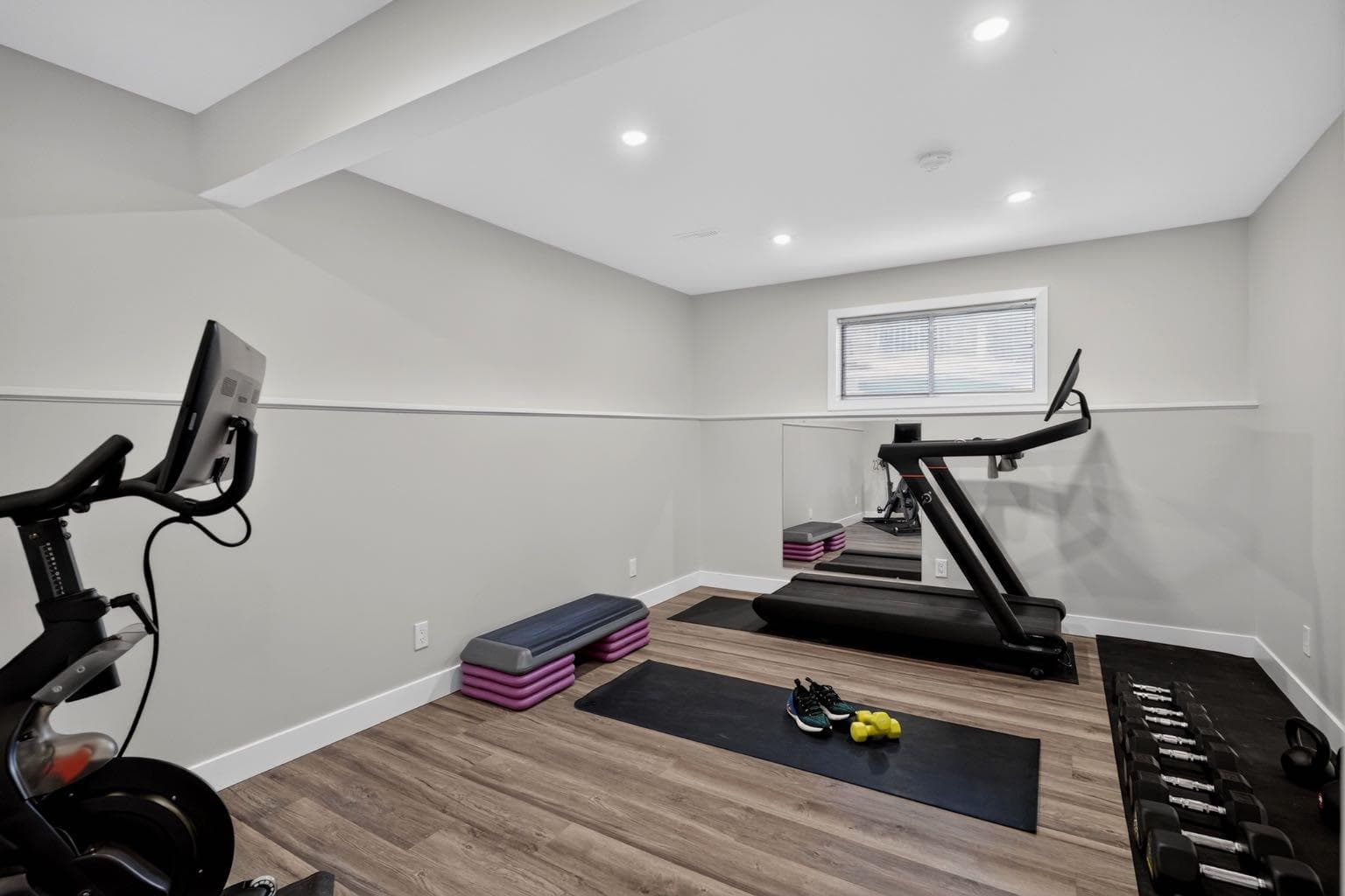 107 Edgevalley Close NW