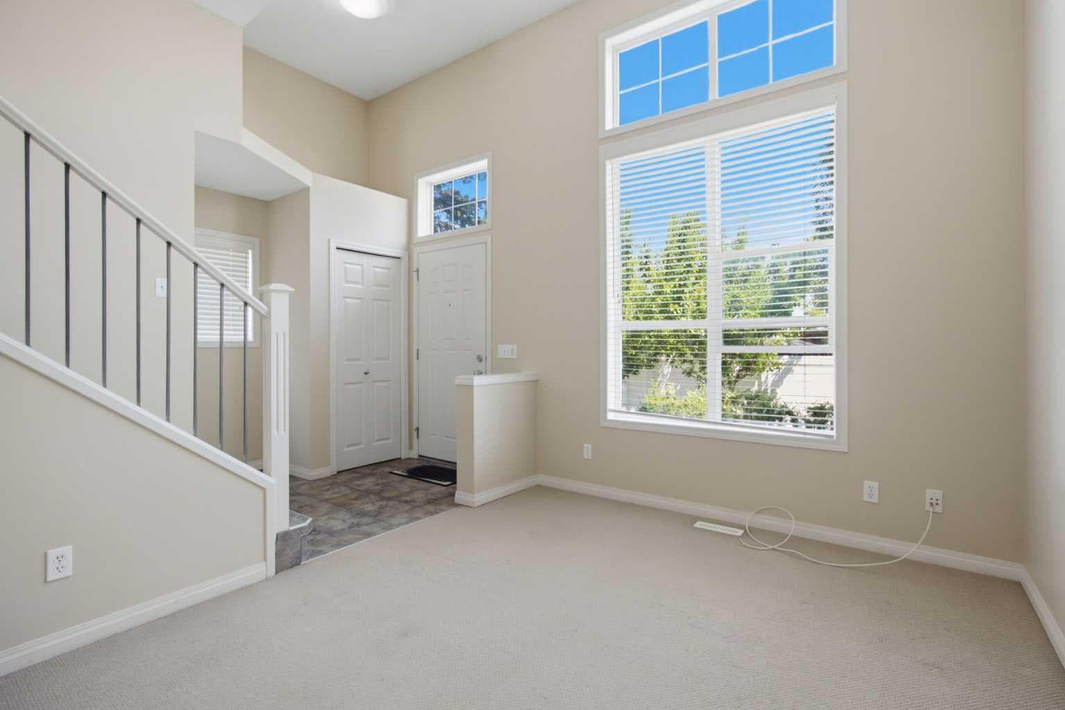 3032 New Brighton Gardens SE