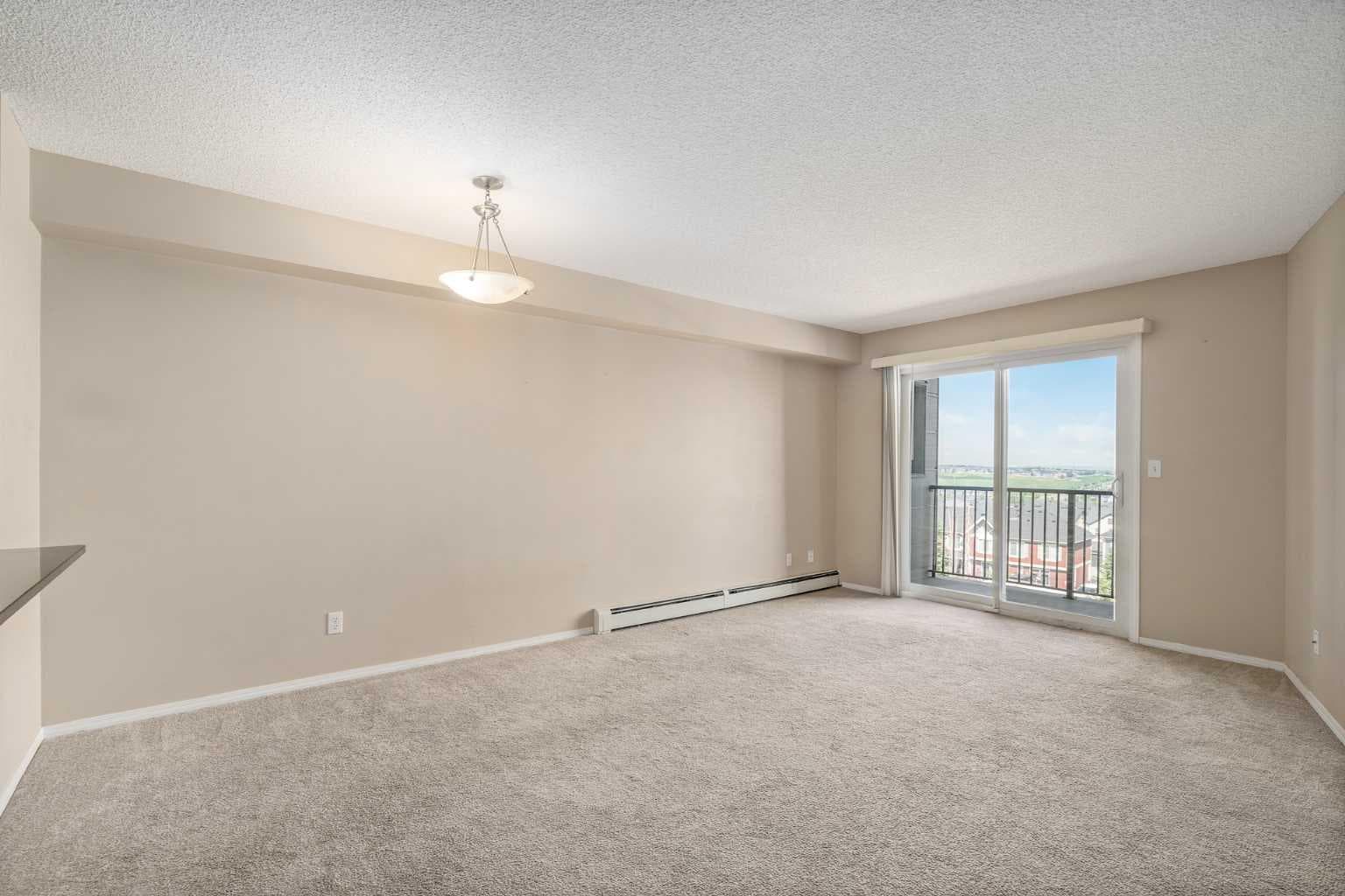 404, 195 Kincora Glen Road NW
