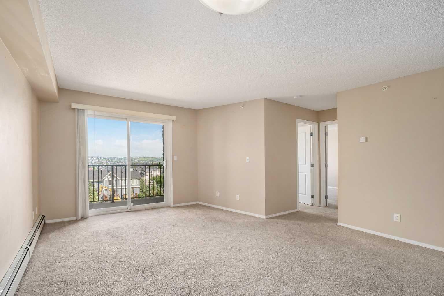 404, 195 Kincora Glen Road NW
