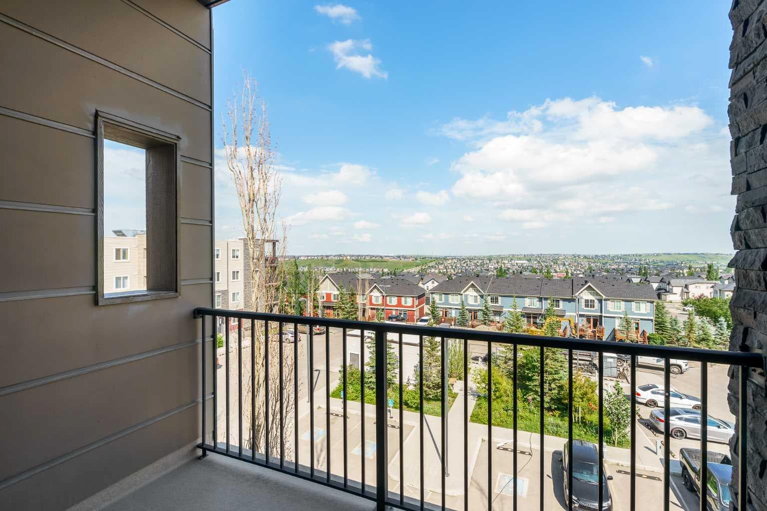 404, 195 Kincora Glen Road NW