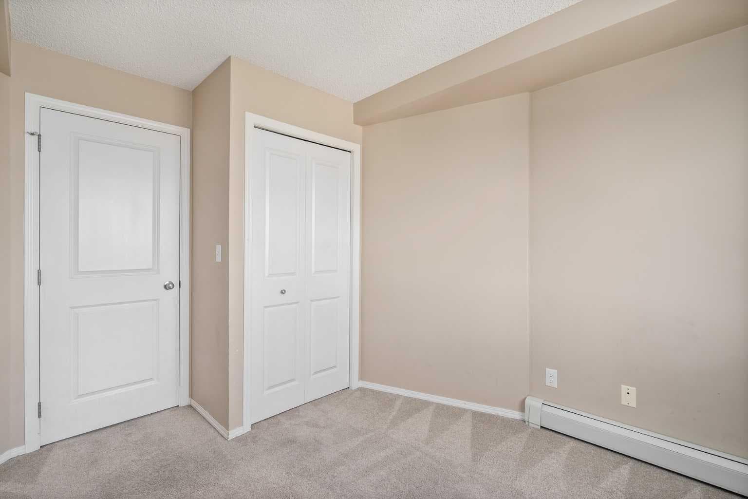 404, 195 Kincora Glen Road NW