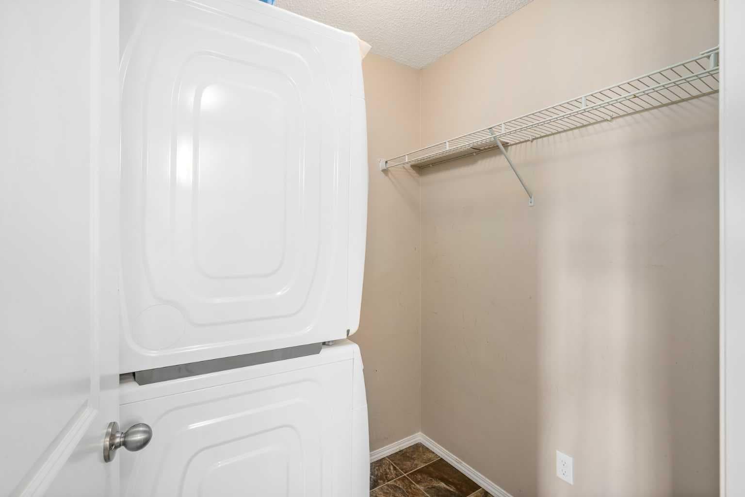 404, 195 Kincora Glen Road NW