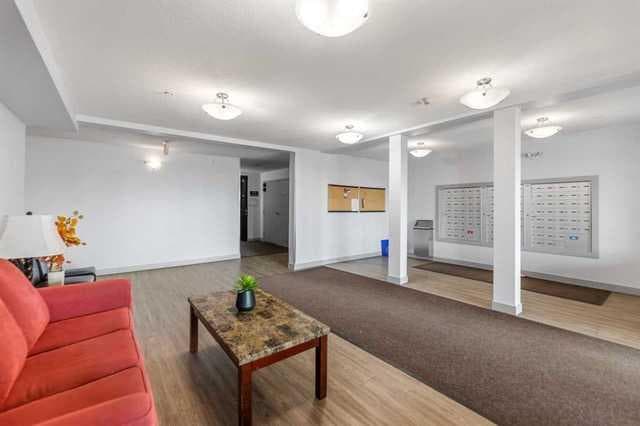 404, 195 Kincora Glen Road NW