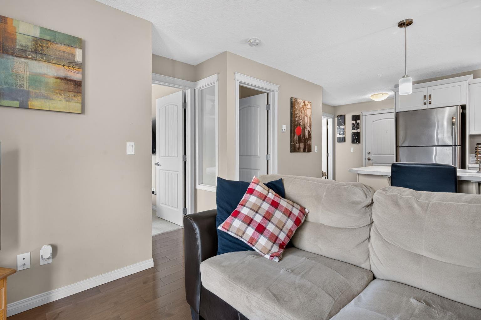204, 406 Cranberry Park SE