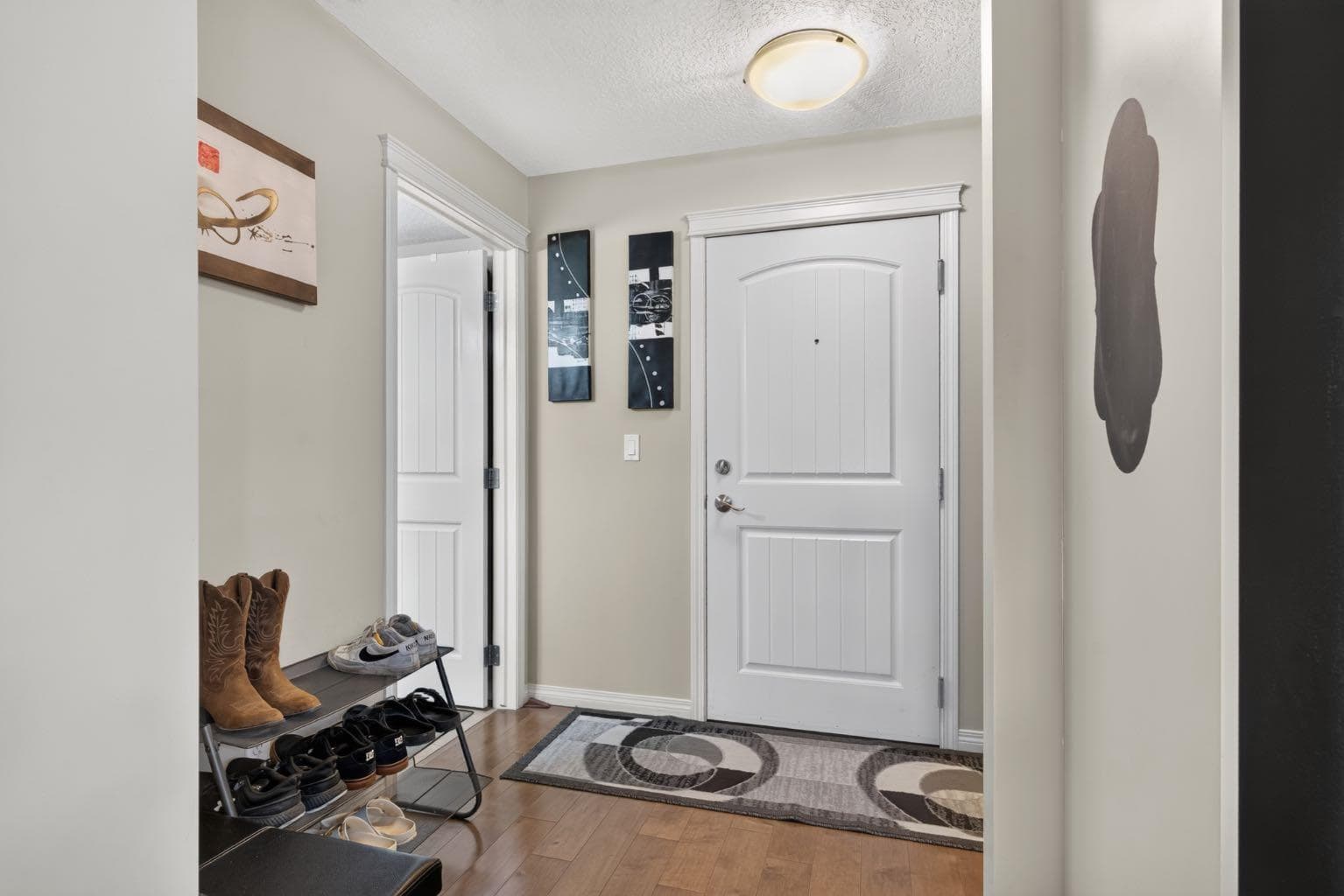 204, 406 Cranberry Park SE