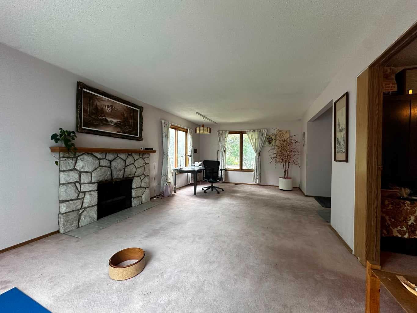 3207 Utah Place NW