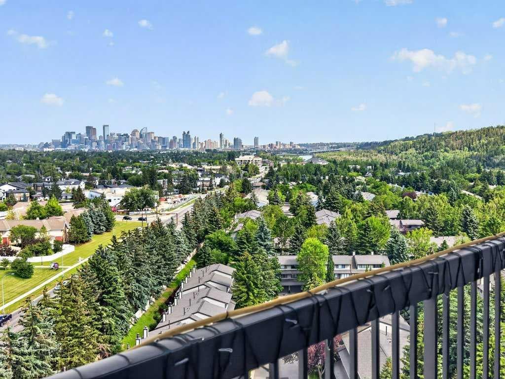 1607, 145 Point Drive NW