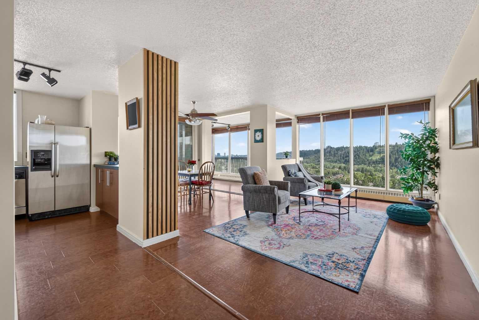 1607, 145 Point Drive NW