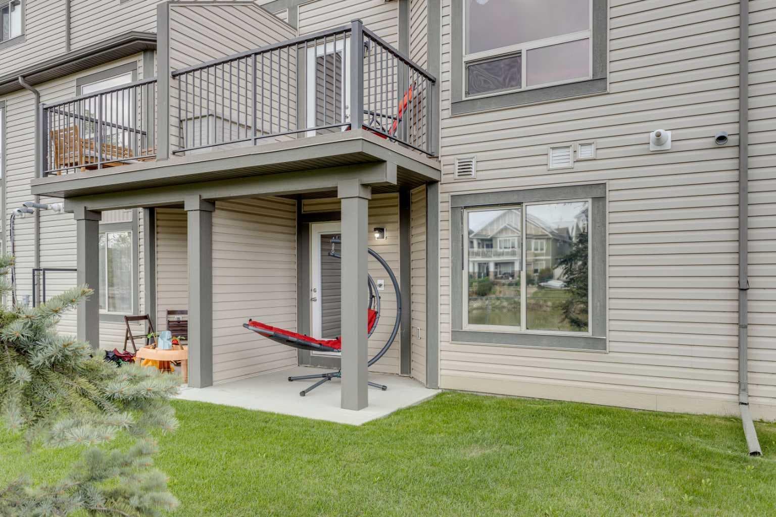 212 Bayside Point SW
