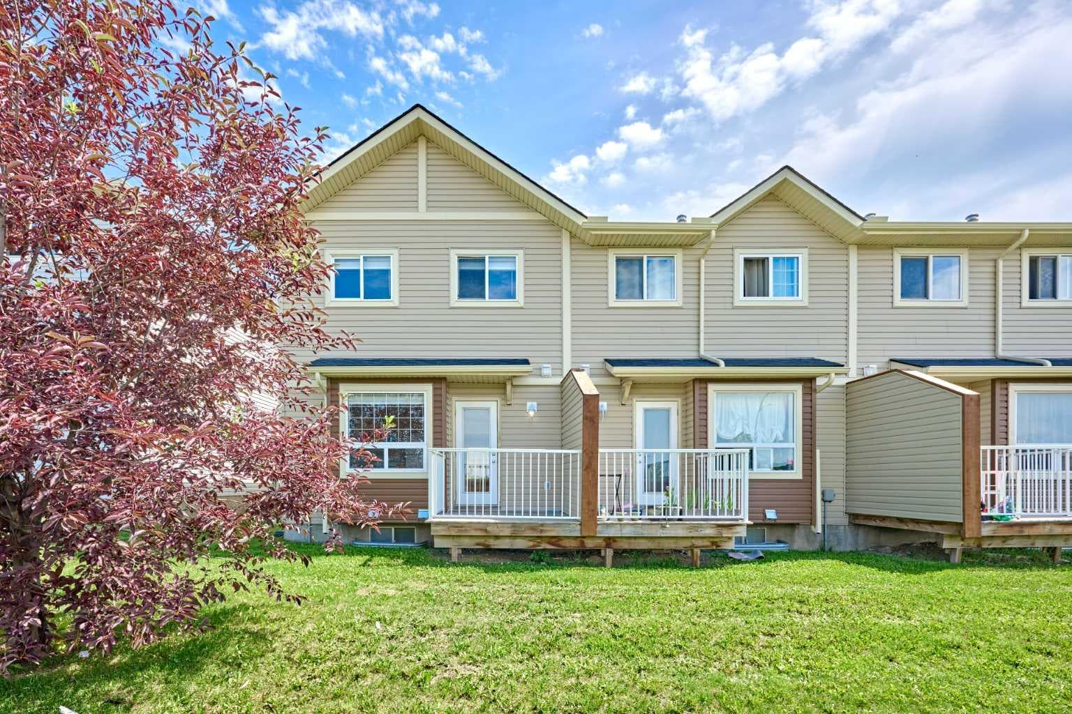 2506, 111 TARAWOOD Lane NE