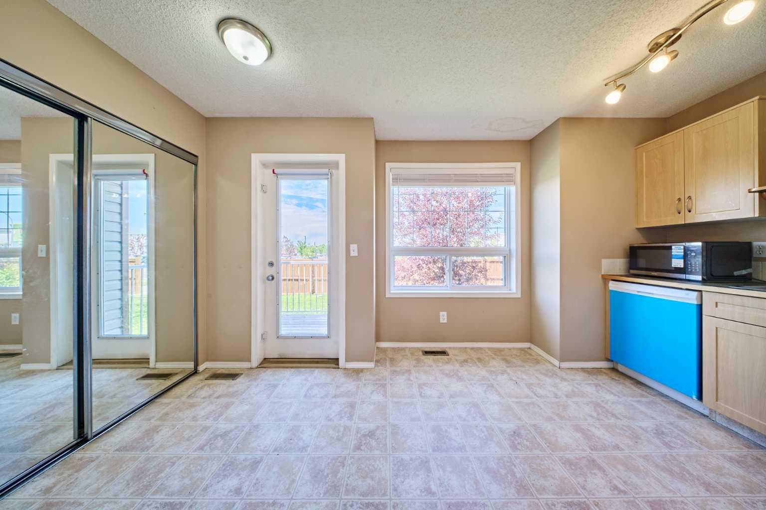 2506, 111 TARAWOOD Lane NE