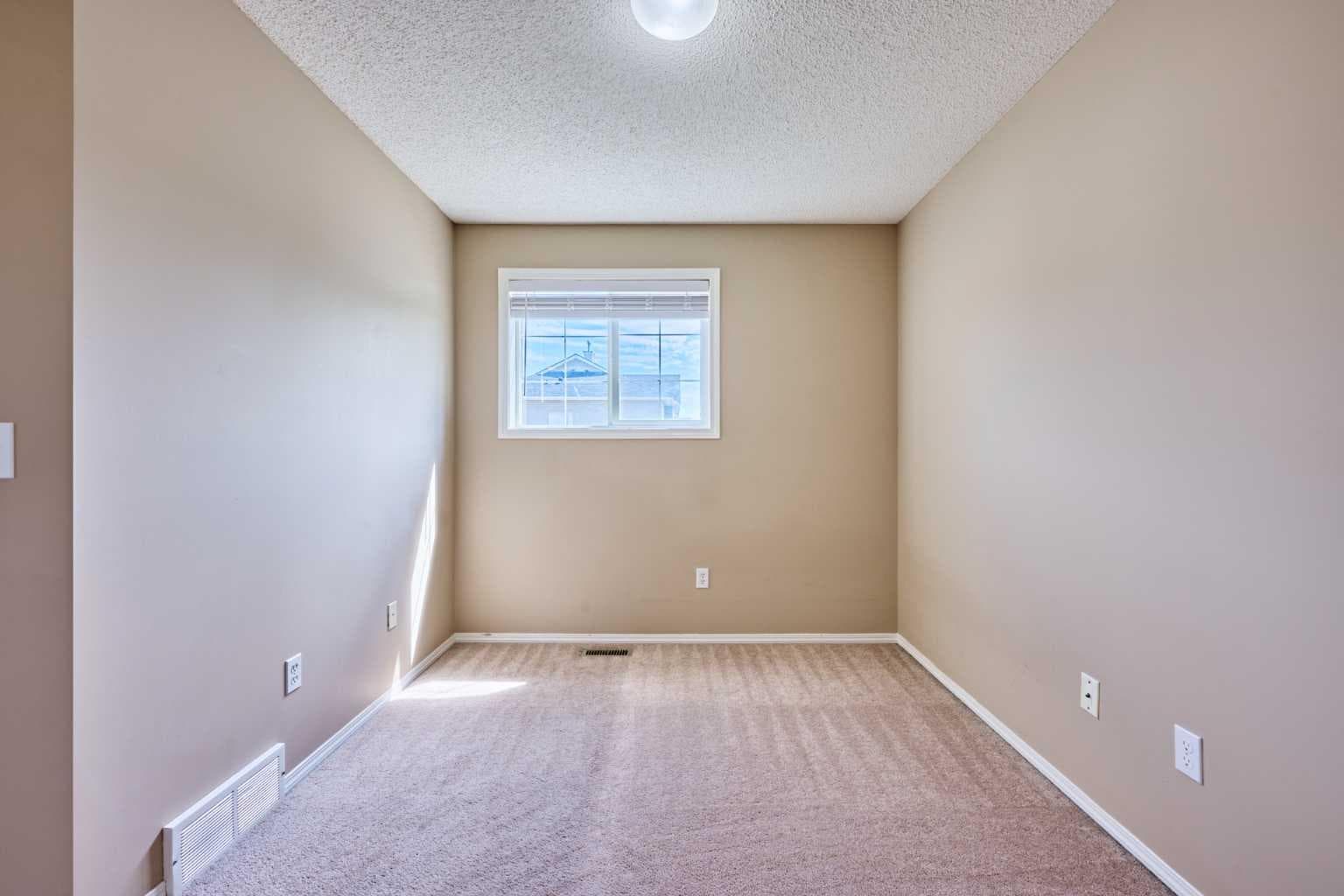 2506, 111 TARAWOOD Lane NE