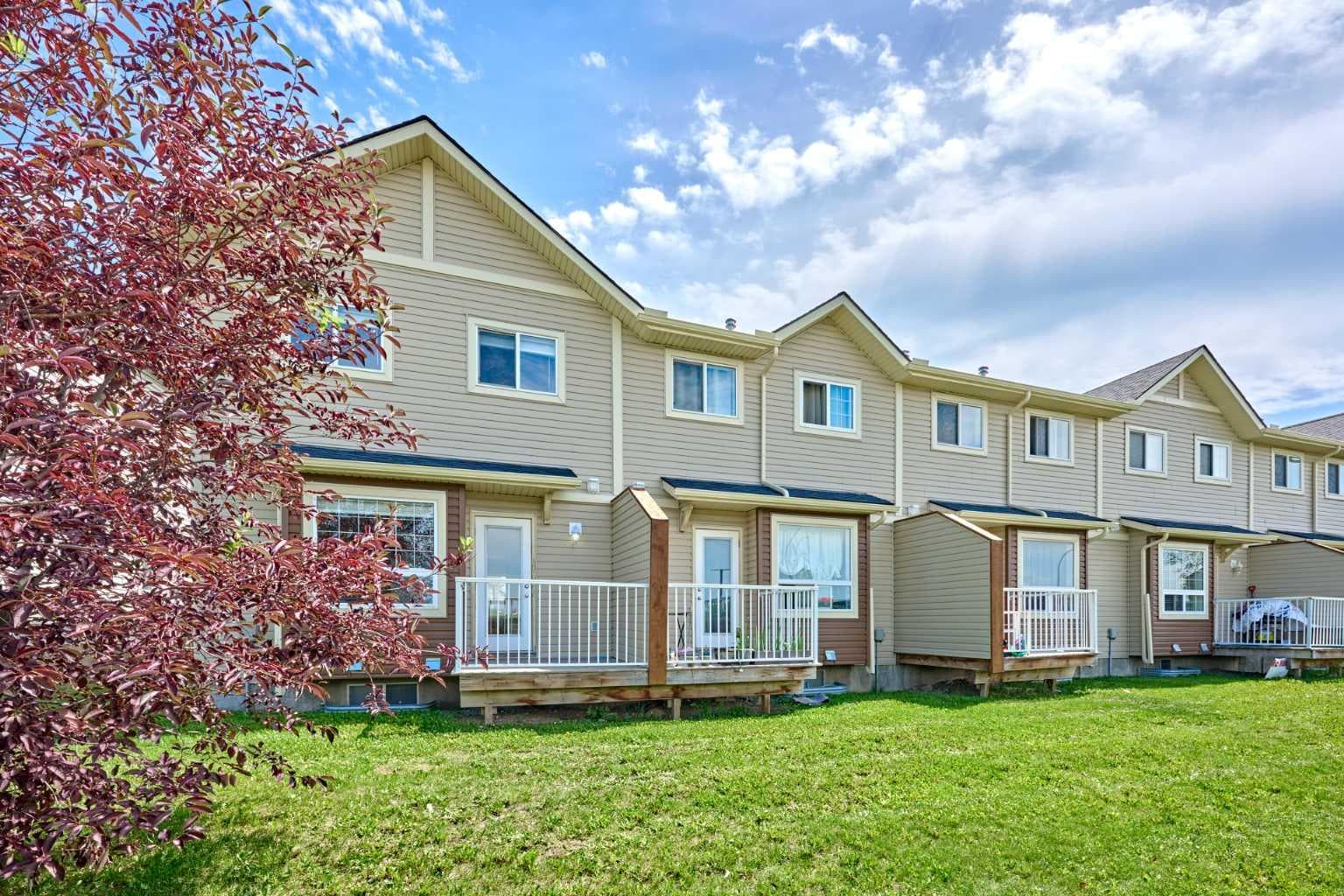 2506, 111 TARAWOOD Lane NE