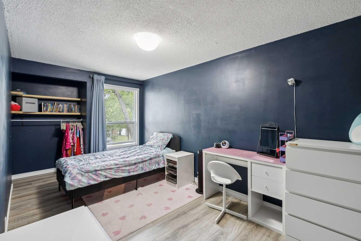 83, 630 Sabrina Road SW