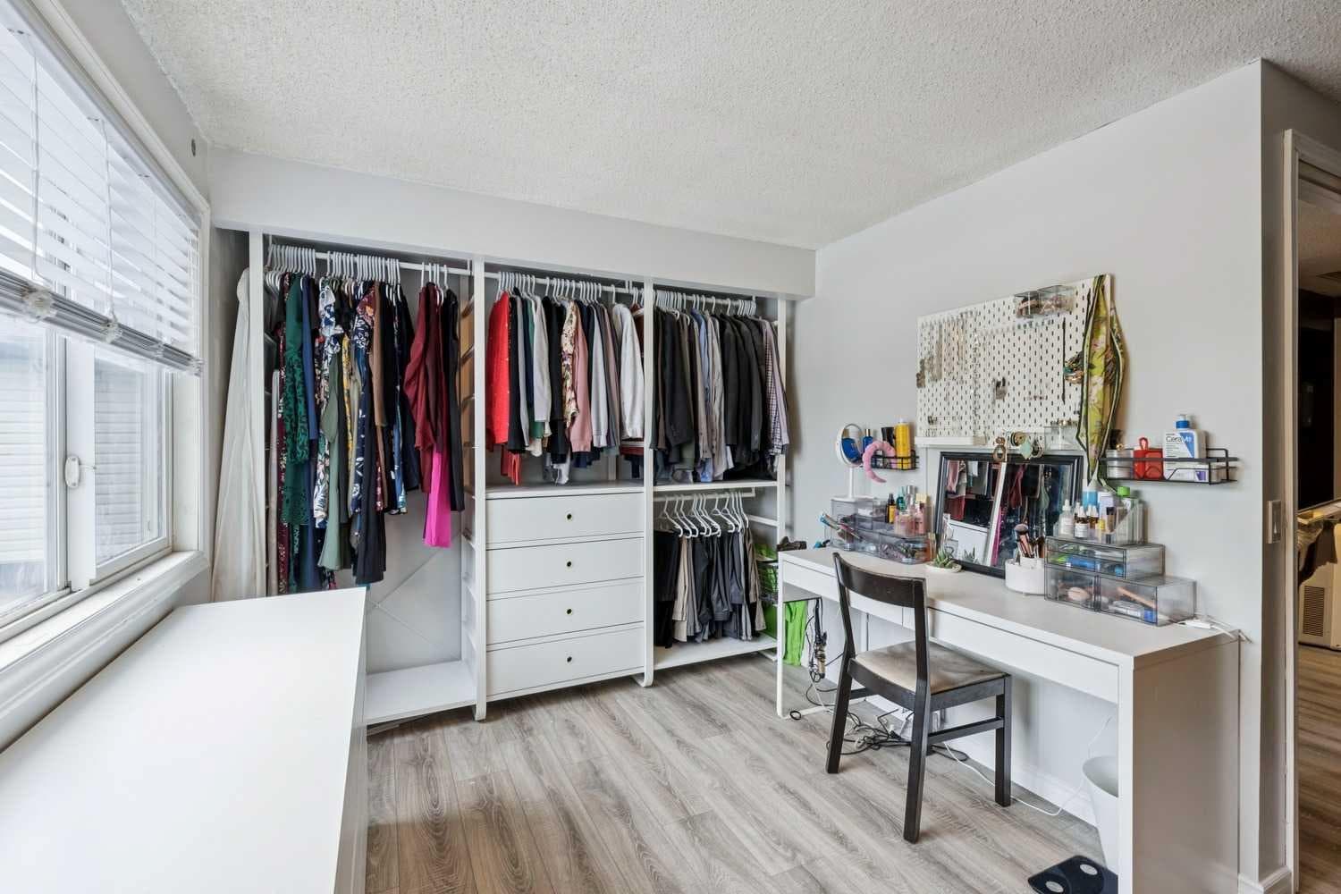 83, 630 Sabrina Road SW
