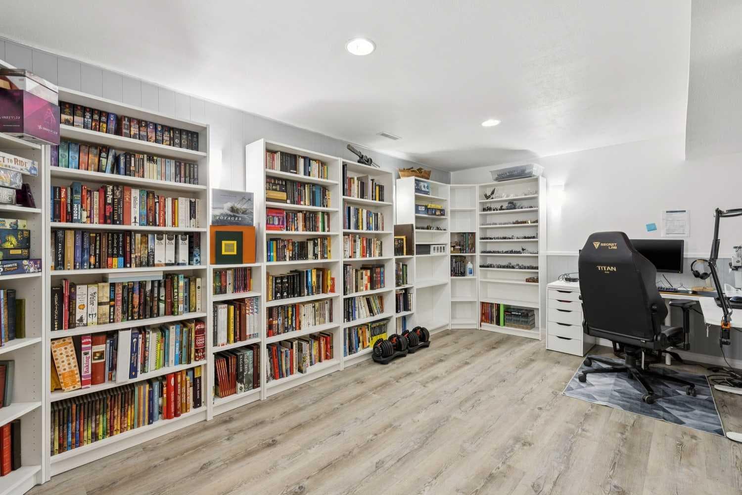 83, 630 Sabrina Road SW
