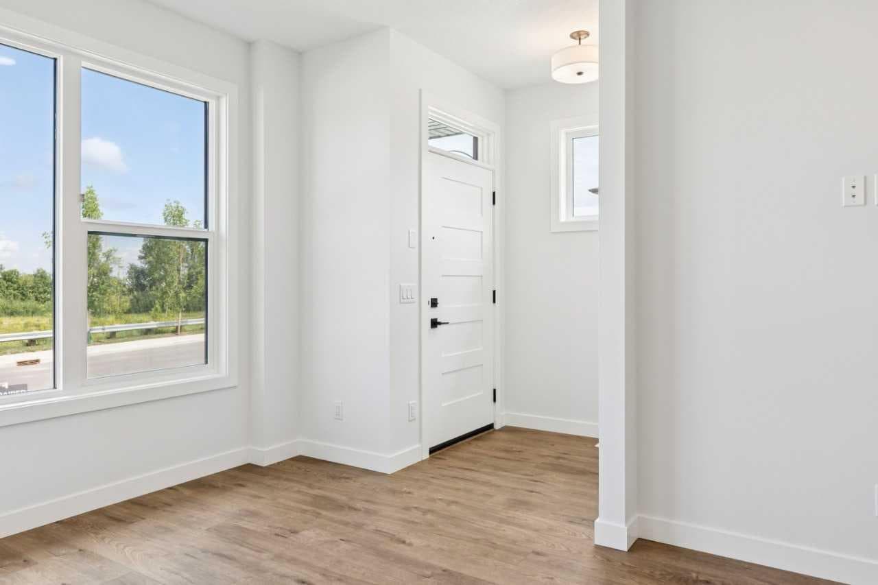 49 Silverton Glen Way SW