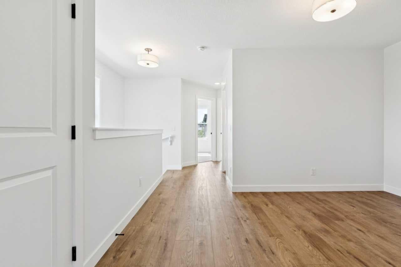 49 Silverton Glen Way SW