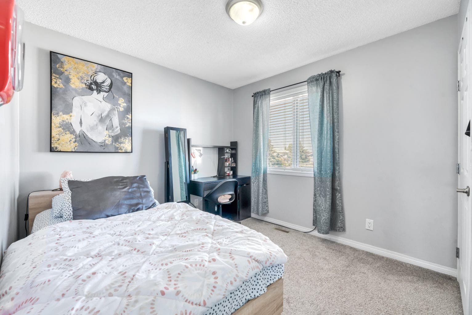 7 San Diego Manor NE