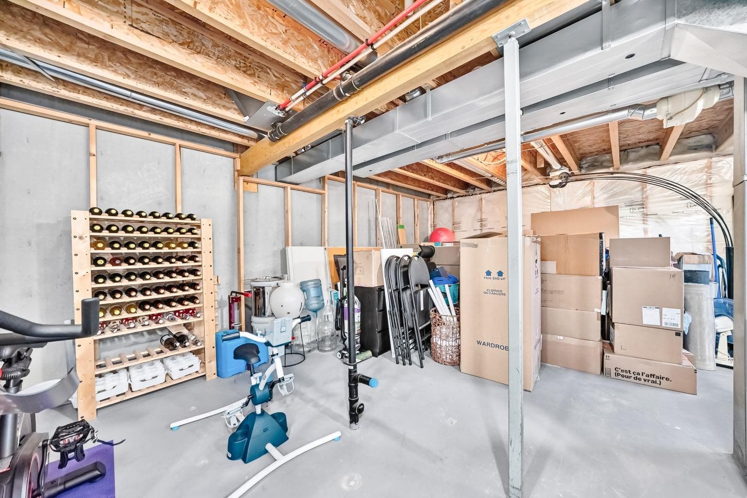 278 Luxstone Way SW
