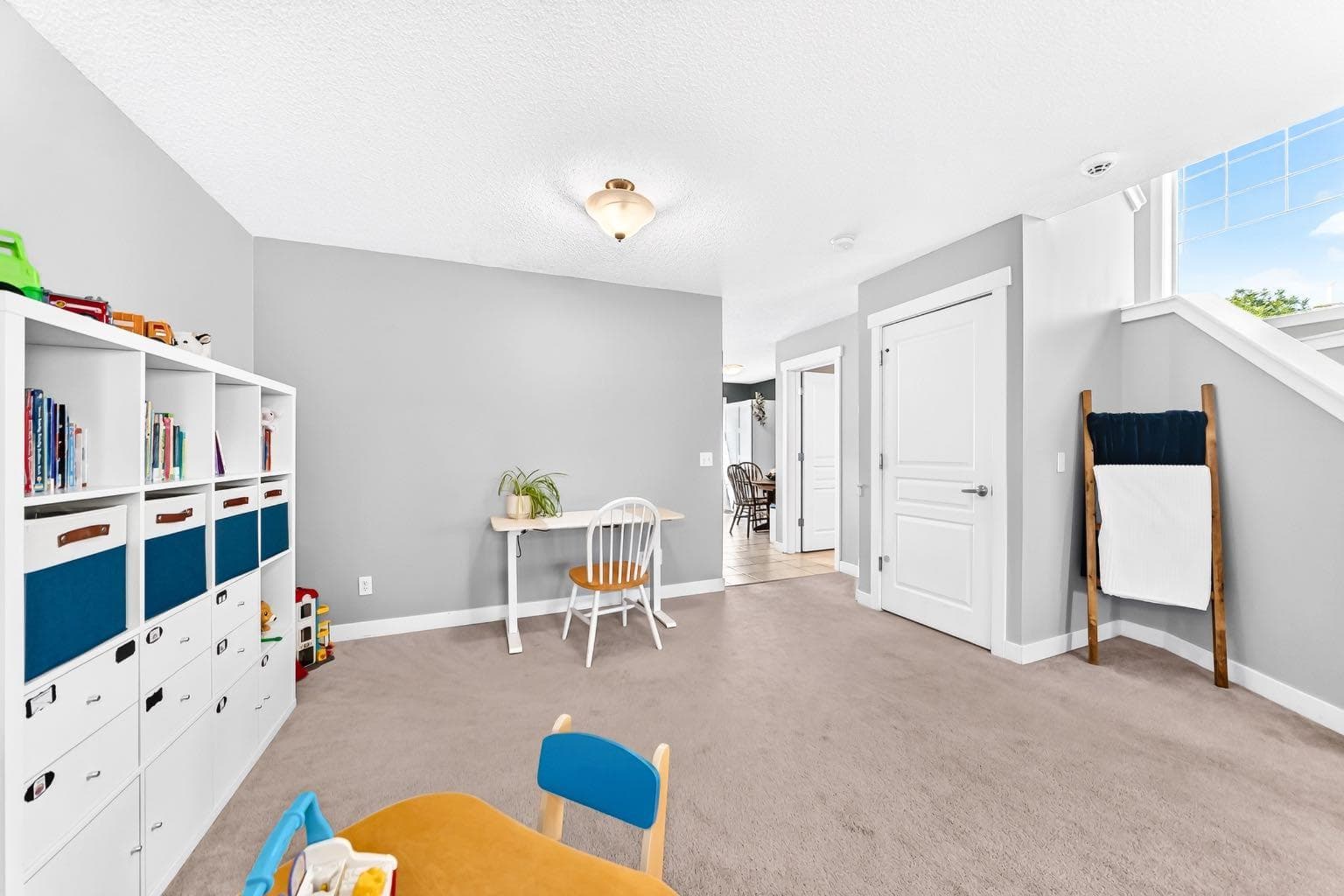 278 Luxstone Way SW