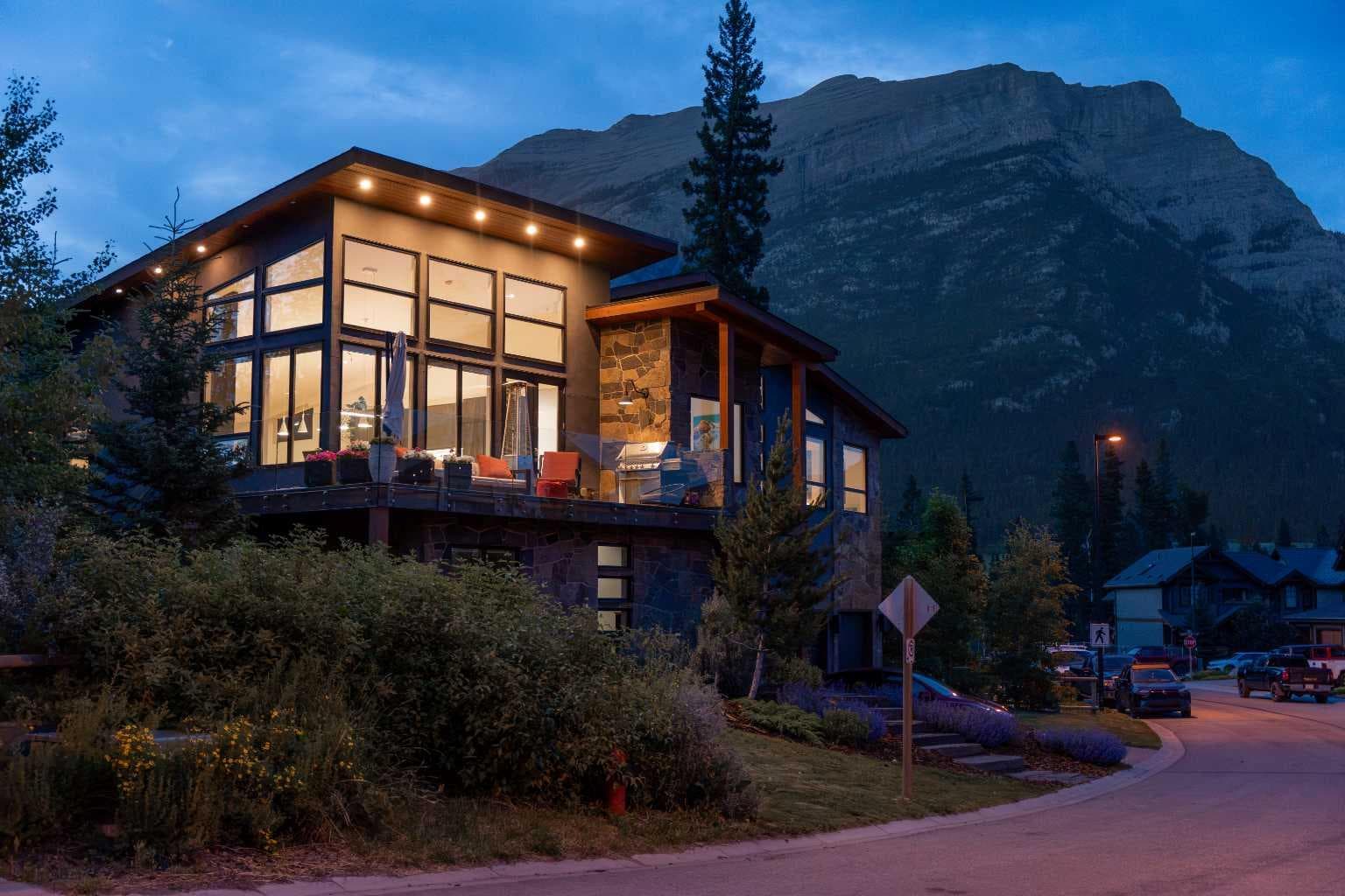 132 River's Bend Way 