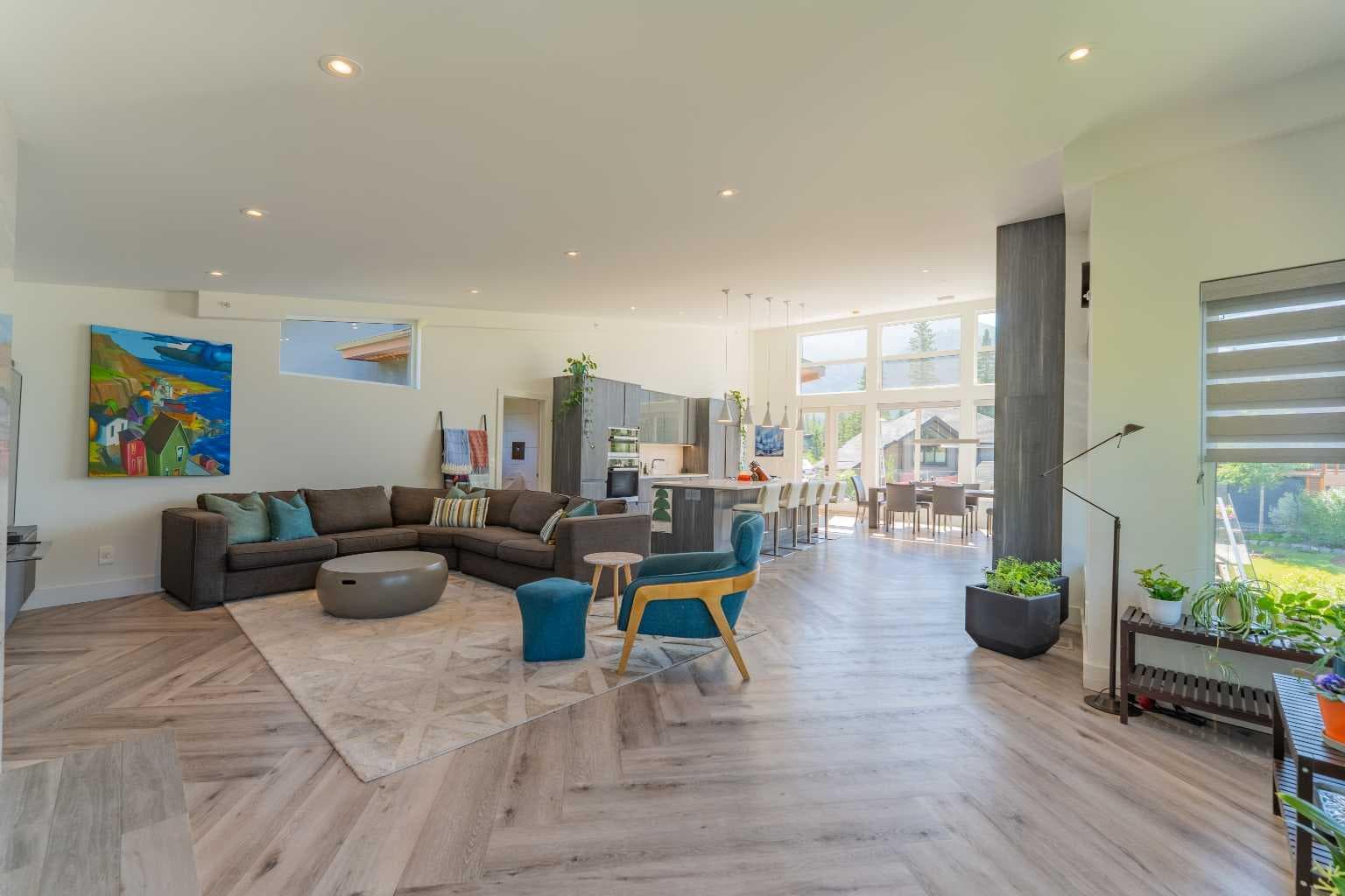 132 River's Bend Way 